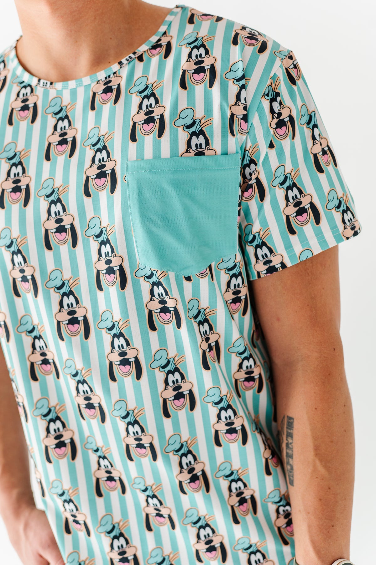 GOOFY Stripe (ADULT) | Athletic TEE