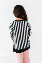 Load image into Gallery viewer, Pretty Pumpkins | Side-Split Sweatshirt