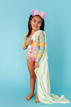 Pop Art Minnie | ONE-PIECE Rashguard Suit