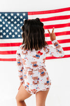 Load image into Gallery viewer, Liberty Bears | 1/4th Zip Rashguard 2-Piece