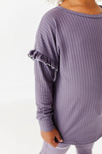 Load image into Gallery viewer, PLUM RIB | Crewneck (with ruffle)