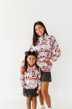 Load image into Gallery viewer, Groovy Minnie Ghosts | KIDS 1/4th Zip Up