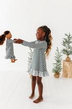 Load image into Gallery viewer, Green Stripes | NIGHTGOWN