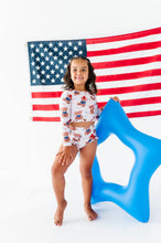 Load image into Gallery viewer, Liberty Bears | 1/4th Zip Rashguard 2-Piece