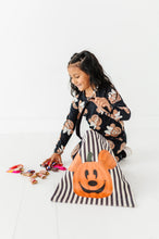 Load image into Gallery viewer, MICKEY PUMPKIN | Trick-or-Treat Bag