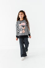 Load image into Gallery viewer, Pretty Pumpkins | Side-Split Sweatshirt
