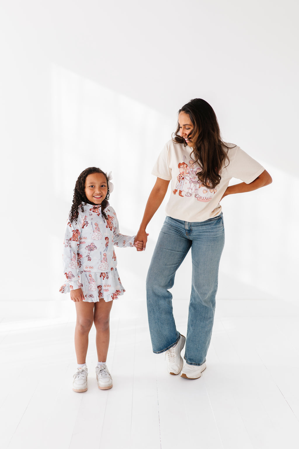 TOYS | CREAM ADULT TEE