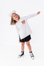 Load image into Gallery viewer, Piggy Pumpkin (STRIPE) | SIDE SPLIT SWEATSHIRT