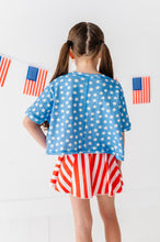 Load image into Gallery viewer, BLUE Stars | BOXY CROP