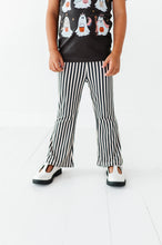 Load image into Gallery viewer, Vertical Black + White Stripe | RIB FLARES (10 yrs ONLY left)