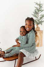 Load image into Gallery viewer, Green Stripes | NIGHTGOWN
