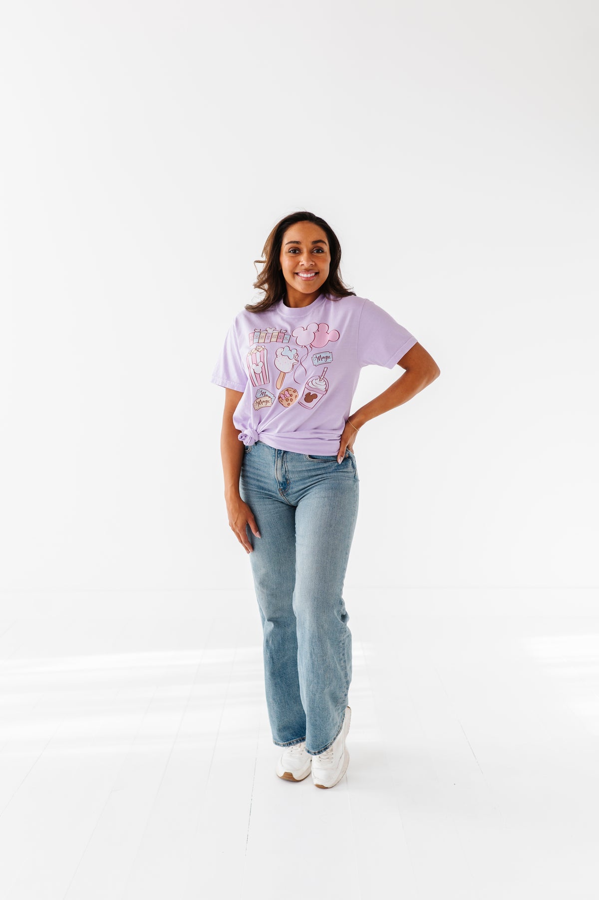 MAGICAL SNACKS | LILAC ADULT TEE