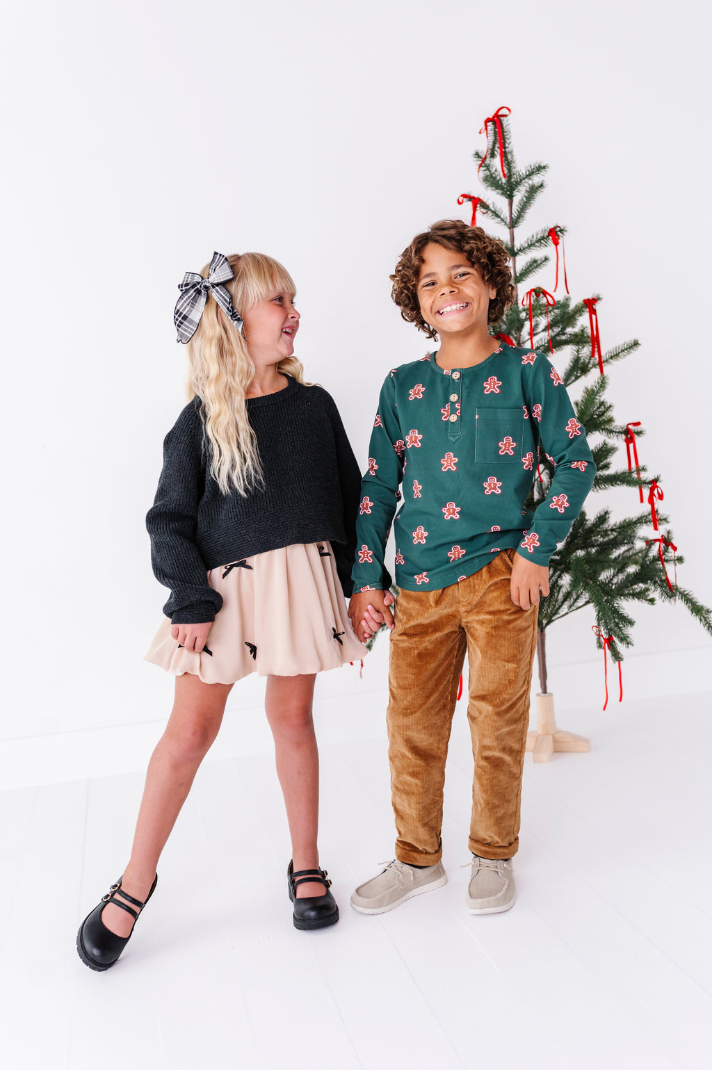 Noel Black | Bow Back Crop Sweater