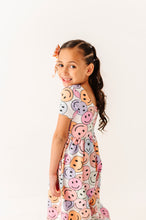 Load image into Gallery viewer, Smiley | ROMPER