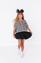 Load image into Gallery viewer, Striped Mickey Pumpkin| BOXY CROP
