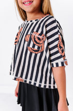 Load image into Gallery viewer, Striped Mickey Pumpkin| BOXY CROP