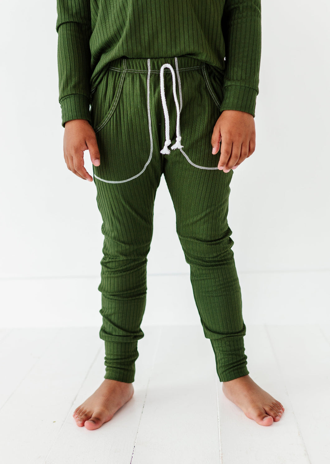 OLIVE RIB | Pocket Joggers