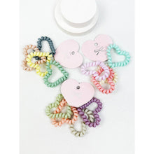 Load image into Gallery viewer, Heart Shape of Spiral Hair Ties-Set of 4 (colors vary)